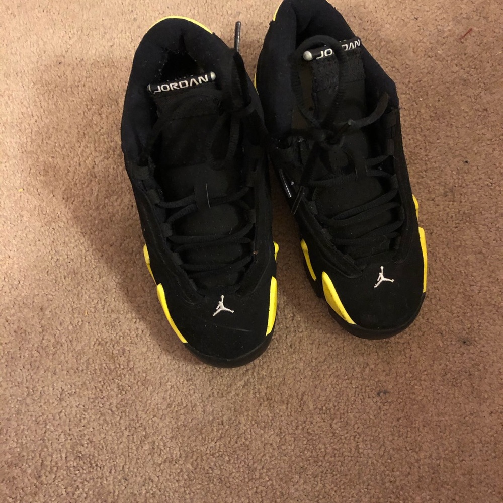 Retro Jordan 14s Thunders